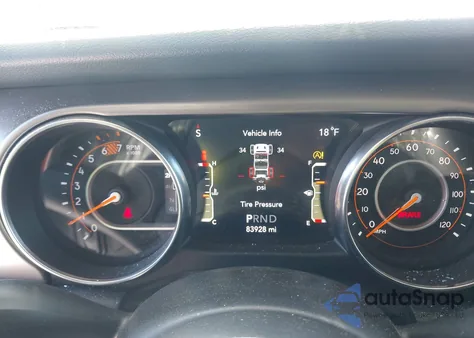 2020 Jeep Wrangler Unlimited Sport S 4X4 z USA, uszkodzony, nr VIN 1C4HJXDNXLW155686